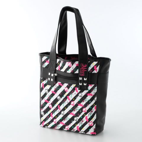 Avril Lavigne "Abbey Dawn" (Ropa) Avril Lavigne "Abbey Dawn" (Ropa)