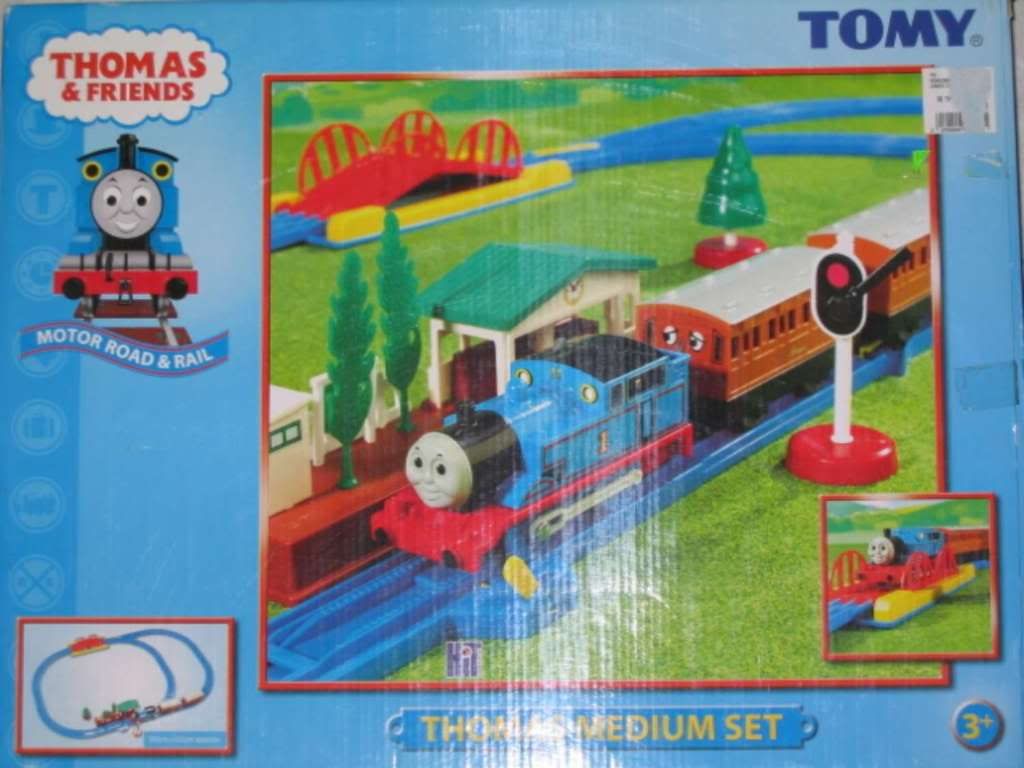 Tomy Thomas & Friends Medium Set 火車連路軌(front) HK$99 Photo by hongkong9 ...